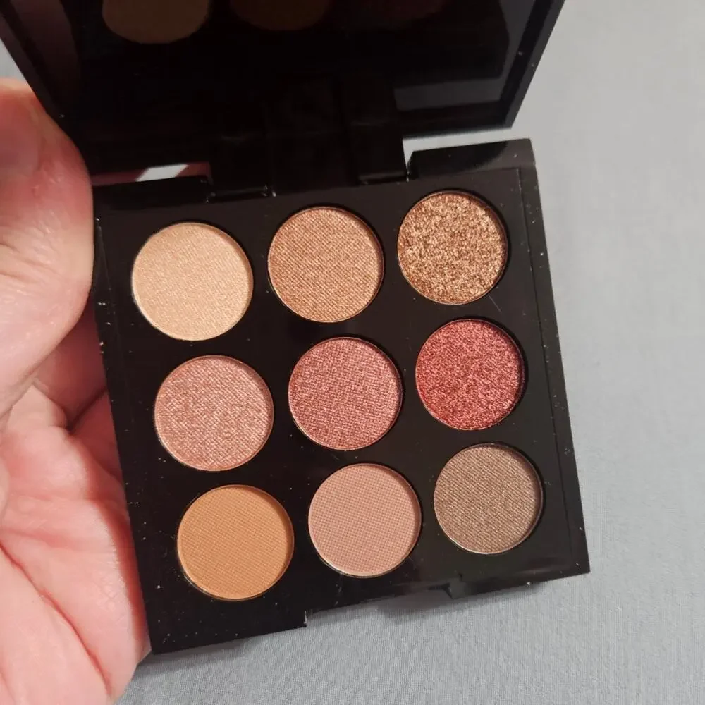 STYL Eaton Square Eyeshadow Palette ~ Paraben Free ~ Vitamin E ~ Mineral Base